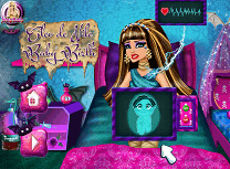 Cleo de Nile Naste
