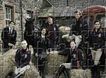 Puzzle cu Personajele din Ride