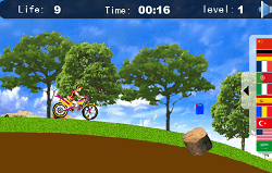 Fata pe Motocicleta